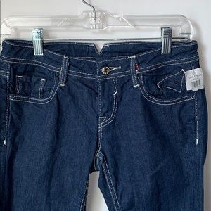 New Capri jeans has beautiful inside floral design